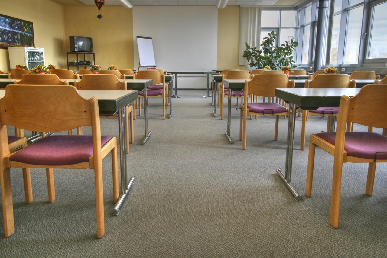 Sport Und Tagungshotel Kenzingen Zewnętrze zdjęcie