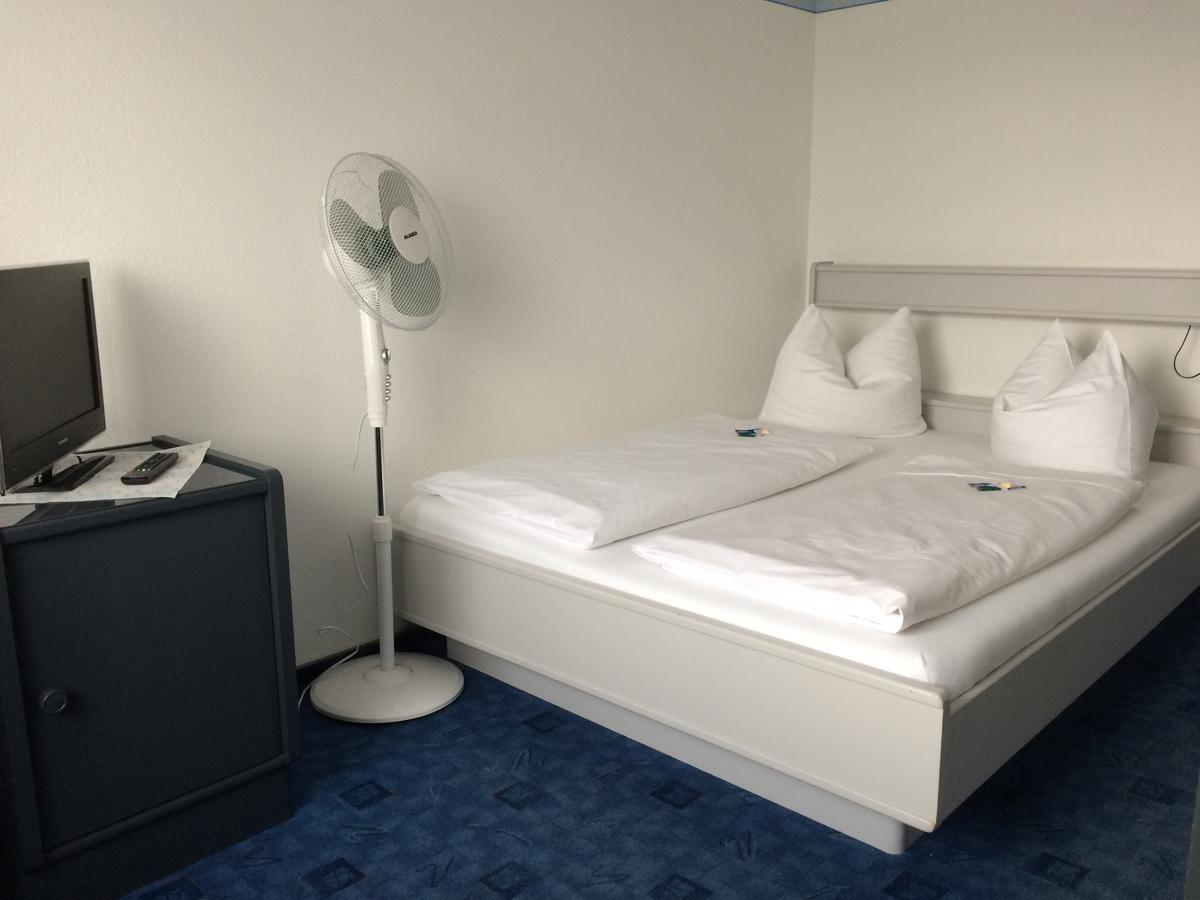 Sport Und Tagungshotel Kenzingen Zewnętrze zdjęcie